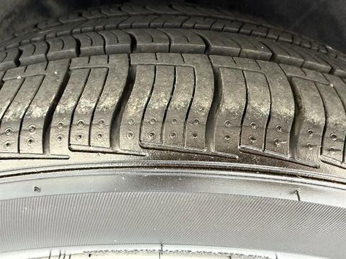 Used 2014 Volkswagen Passat 1.8T Wolfsburg Edition image 27