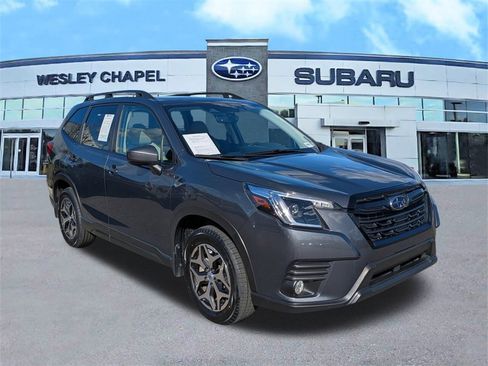 Certified 2022 Subaru Forester Premium w/ Popular Package #3 image 2