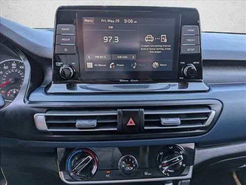 Used 2021 Kia Seltos S FWD image 14