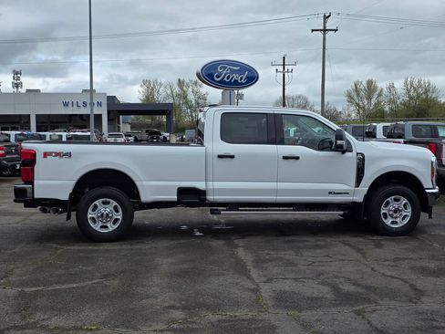 New 2026 Ford F350 XLT w/ 360-Degree Camera Package AWD/4WD image 9