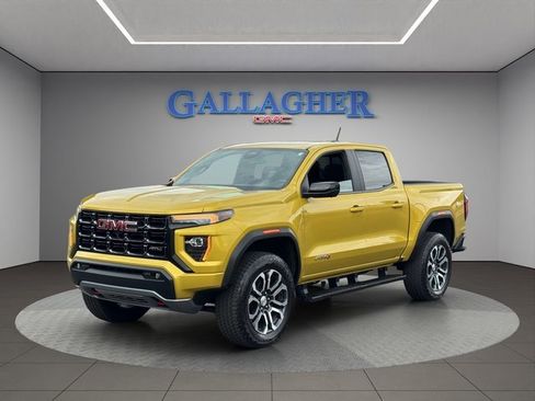Used 2023 GMC Canyon AT4 w/ AT4 Premium Package image 10