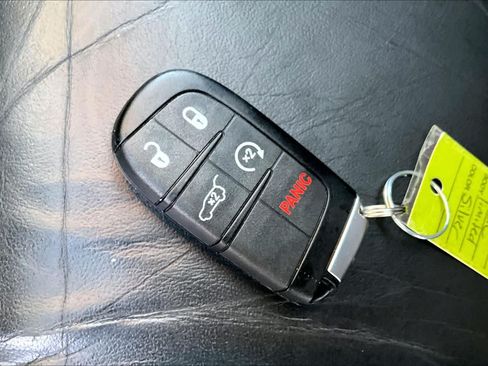 Used 2015 Jeep Grand Cherokee Limited w/ Trailer Tow Group IV AWD/4WD image 15