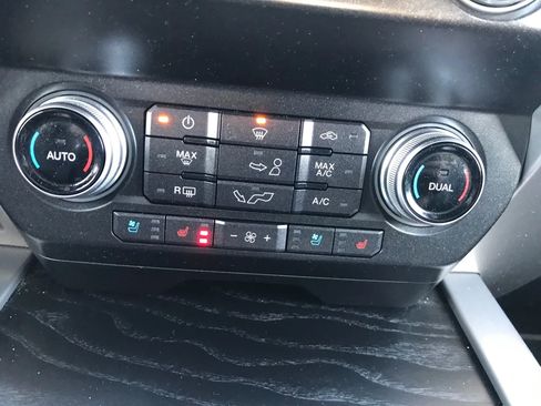 Used 2019 Ford F150 Platinum image 34