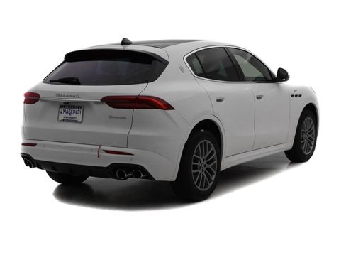 New 2024 Maserati Grecale Modena AWD/4WD image 4