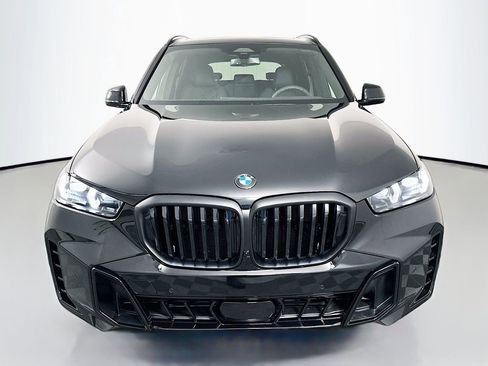 New 2026 BMW X5 sDrive40i image 2