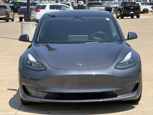 Used 2023 Tesla Model 3 Standard Range RWD image 7