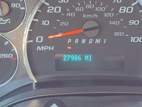 Used 2020 Chevrolet Express 3500 w/ Driver Convenience Package image 21