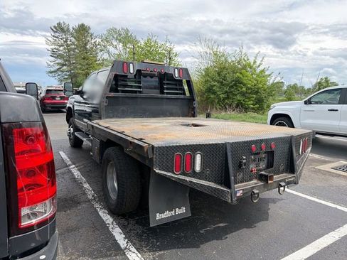 Used 2019 Chevrolet Silverado 3500 LTZ w/ Duramax Plus Package image 3