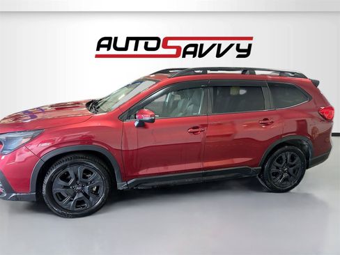 Used 2023 Subaru Ascent Onyx Edition image 4