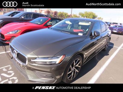 Used 2020 Volvo S60 T5 Momentum