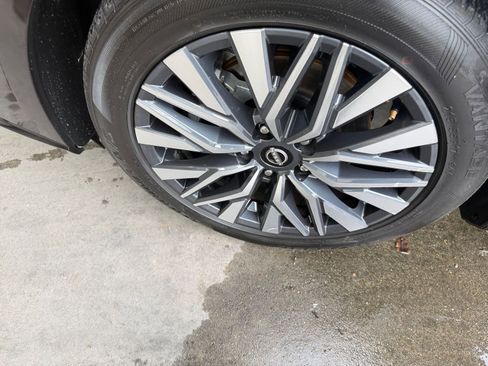 Used 2025 Nissan Altima 2.5 SV image 31