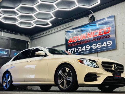Used 2018 Mercedes-Benz E 300 image 1