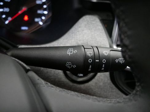 Certified 2025 Jeep Compass Latitude image 28