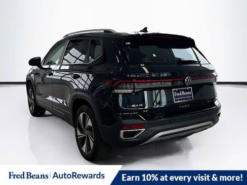 New 2026 Volkswagen Taos SE AWD/4WD image 4