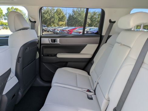 New 2026 Hyundai Santa Fe SE image 13