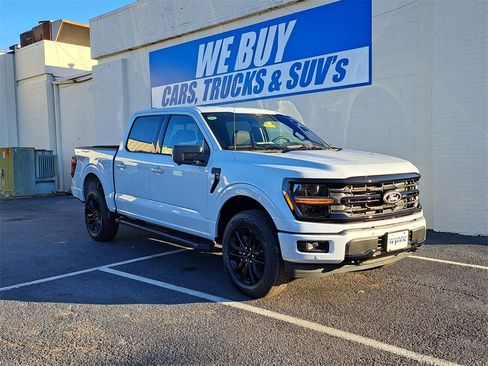 New 2025 Ford F150 XLT w/ Equipment Group 302A MID image 1