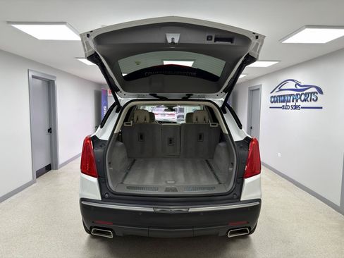 Used 2017 Cadillac XT5 Premium Luxury AWD/4WD image 37