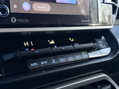 Used 2023 Toyota Tundra SR5 image 19