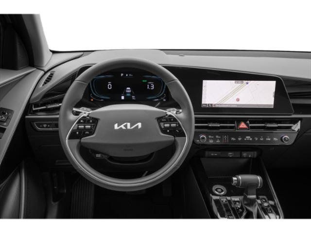 Certified 2025 Kia Niro EX FWD image 9