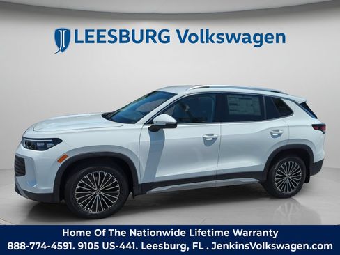 New 2026 Volkswagen Tiguan S FWD image 13