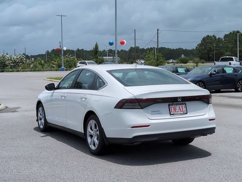 Certified 2025 Honda Accord LX image 7