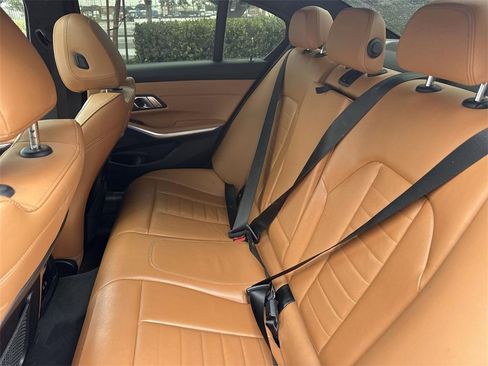 Used 2021 BMW M340i image 24