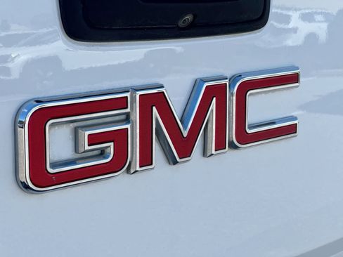 Used 2019 GMC Canyon SLT w/ Driver Alert Package RWD image 18