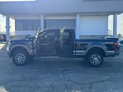 Used 2022 Ford F350 King Ranch w/ King Ranch Ultimate Package image 4