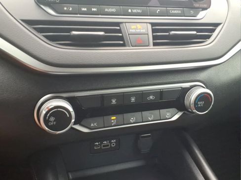 Used 2021 Nissan Altima 2.5 SR FWD image 22