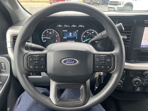 Used 2024 Ford F250 XLT image 13