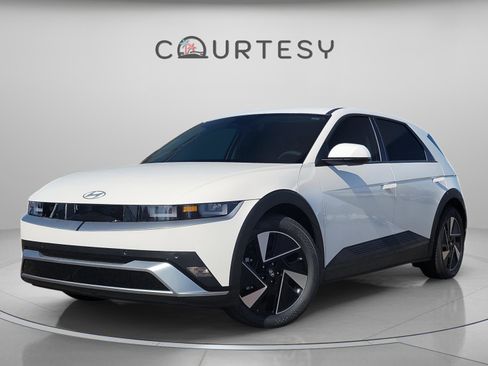 New 2026 Hyundai Ioniq 5 SEL image 1