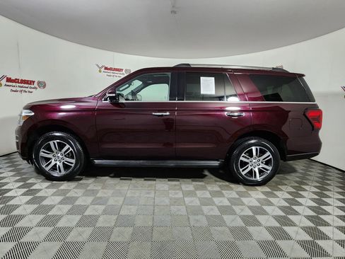 Used 2024 Ford Expedition Limited image 5