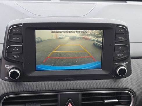 Used 2019 Hyundai Kona SE image 27