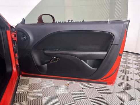 Used 2017 Dodge Challenger SRT Hellcat image 23