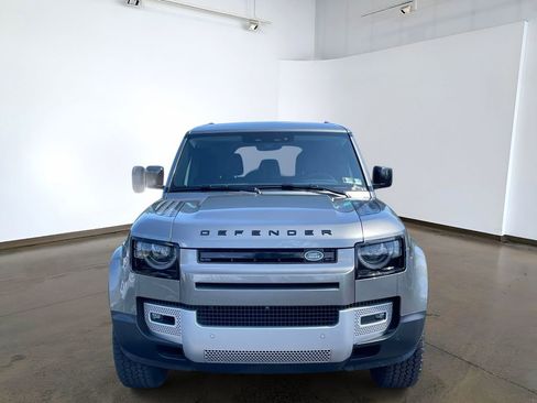 Used 2025 Land Rover Defender 110 S AWD/4WD image 8