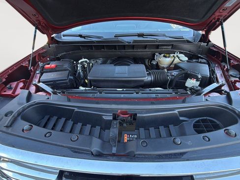 Used 2022 GMC Yukon XL SLT w/ SLT Luxury Package image 11