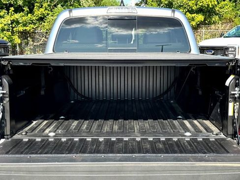 Used 2023 Toyota Tacoma SR5 RWD image 7