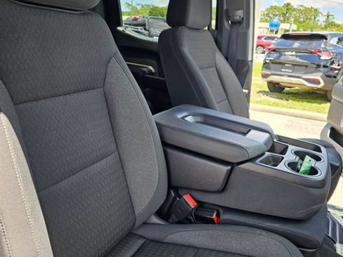 Used 2024 Chevrolet Silverado 1500 Custom Trail Boss AWD/4WD image 23