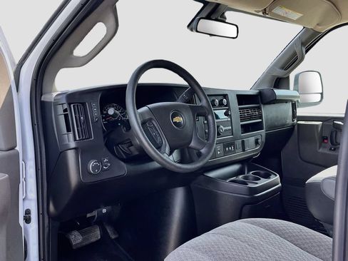 Used 2024 Chevrolet Express 2500 w/ Driver Convenience Package RWD image 9