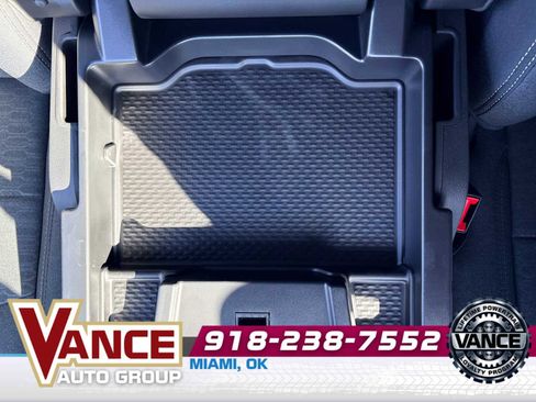 New 2025 RAM 2500 Big Horn image 39