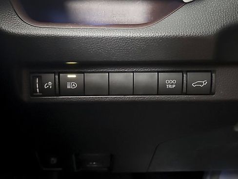 Used 2023 Toyota RAV4 Limited AWD/4WD image 25
