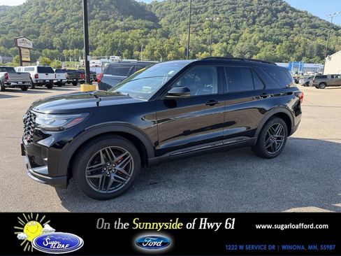 Used 2025 Ford Explorer ST w/ Sun And Sound Package AWD/4WD image 1