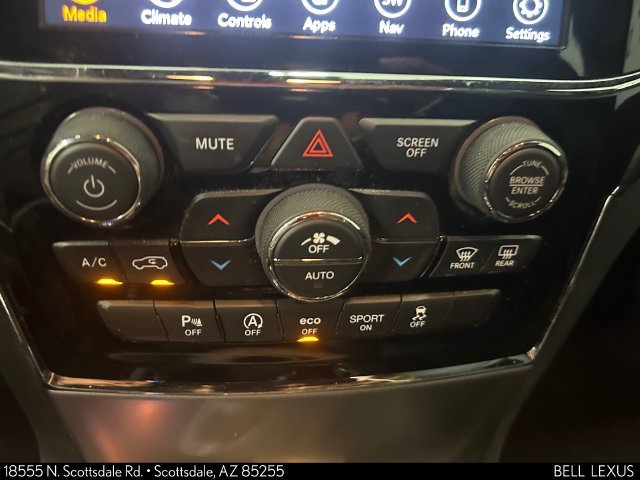 Used 2019 Jeep Grand Cherokee Altitude AWD/4WD image 23