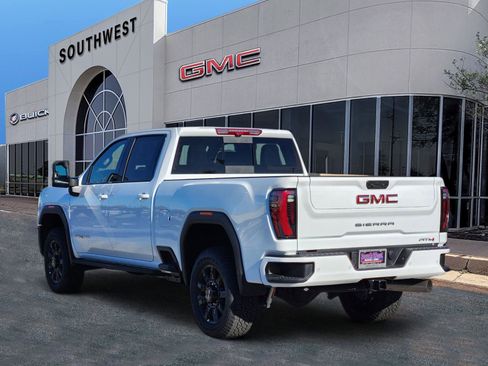 New 2026 GMC Sierra 2500 AT4 w/ AT4 Premium Plus Package image 4
