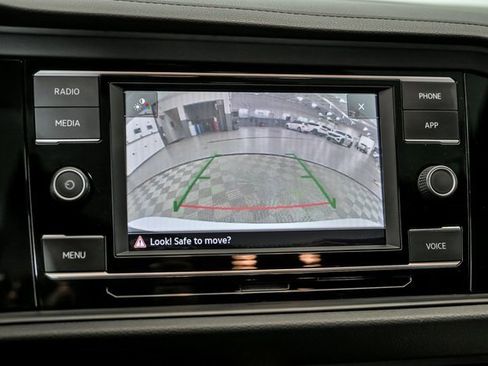 Used 2020 Volkswagen Jetta R-Line image 20