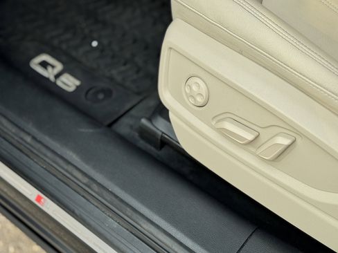 Certified 2022 Audi Q5 2.0T Premium Plus w/ Premium Plus Package image 15