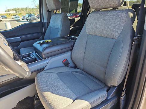 Used 2021 Ford F150 XLT w/ Equipment Group 302A High image 19