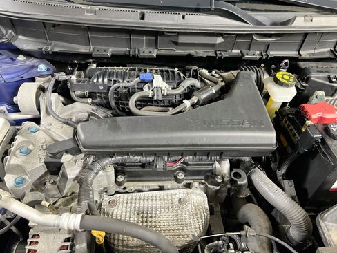 Used 2019 Nissan Rogue S image 27