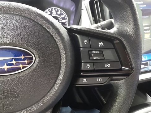 Certified 2025 Subaru Crosstrek 2.0i Premium image 24