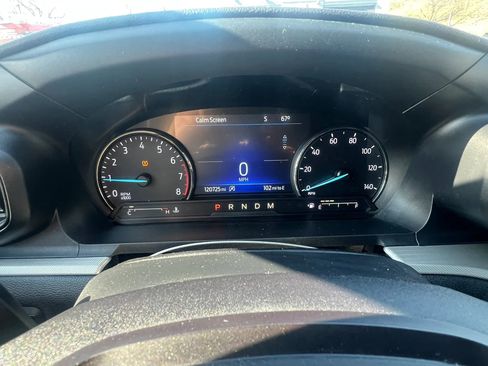 Used 2020 Ford Explorer XLT AWD/4WD image 18